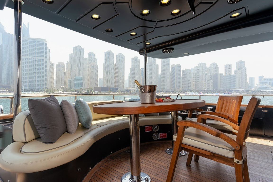 Azimut Anna: view 12