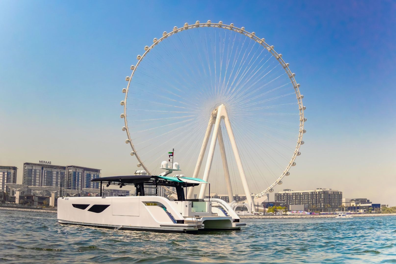 Catamaran Ozone: view 8