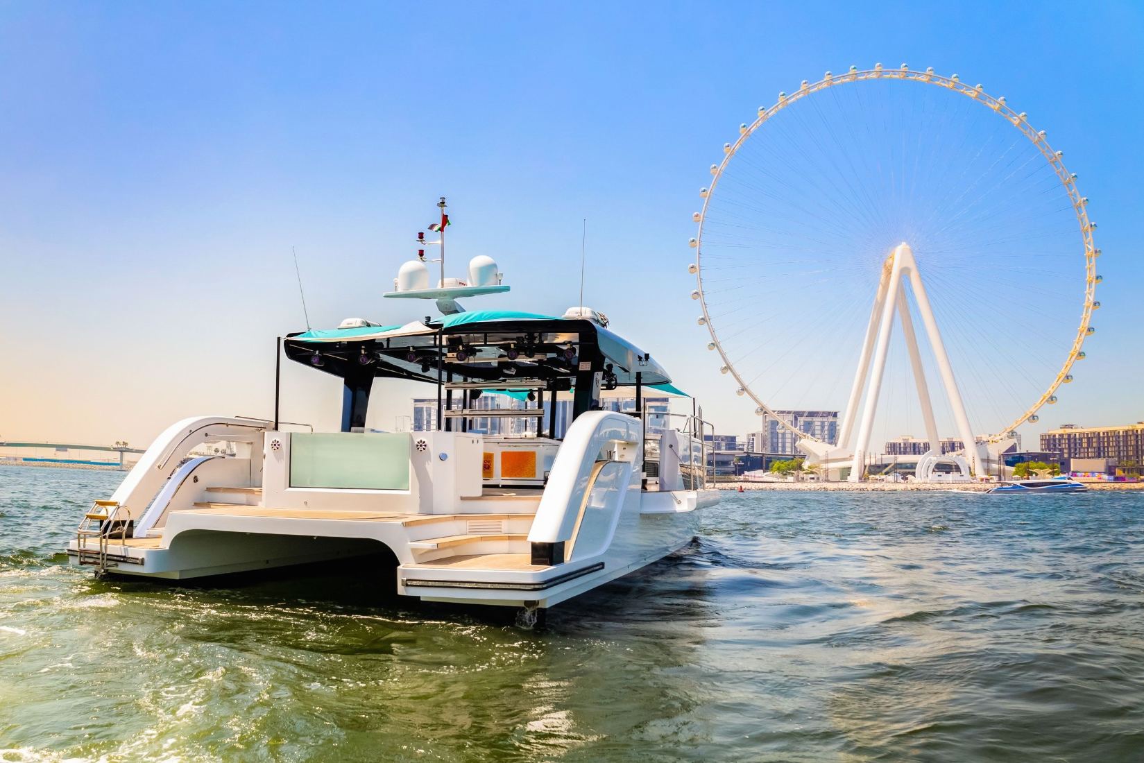 Catamaran Ozone: view 6