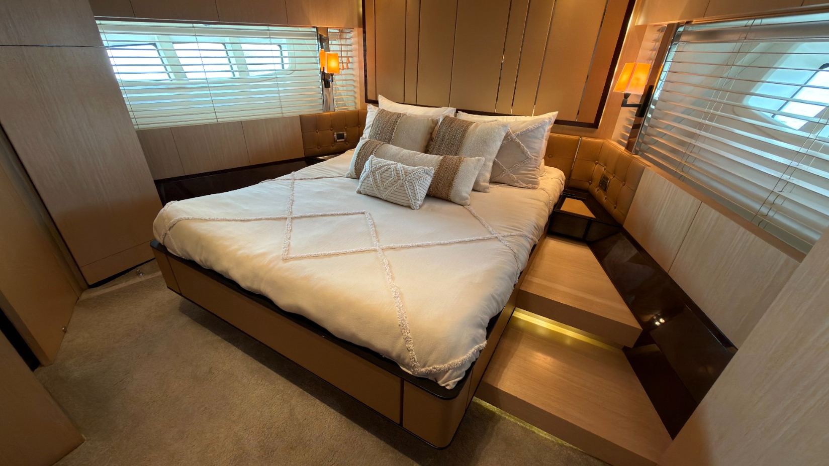Azimut Satisfaction: view 16