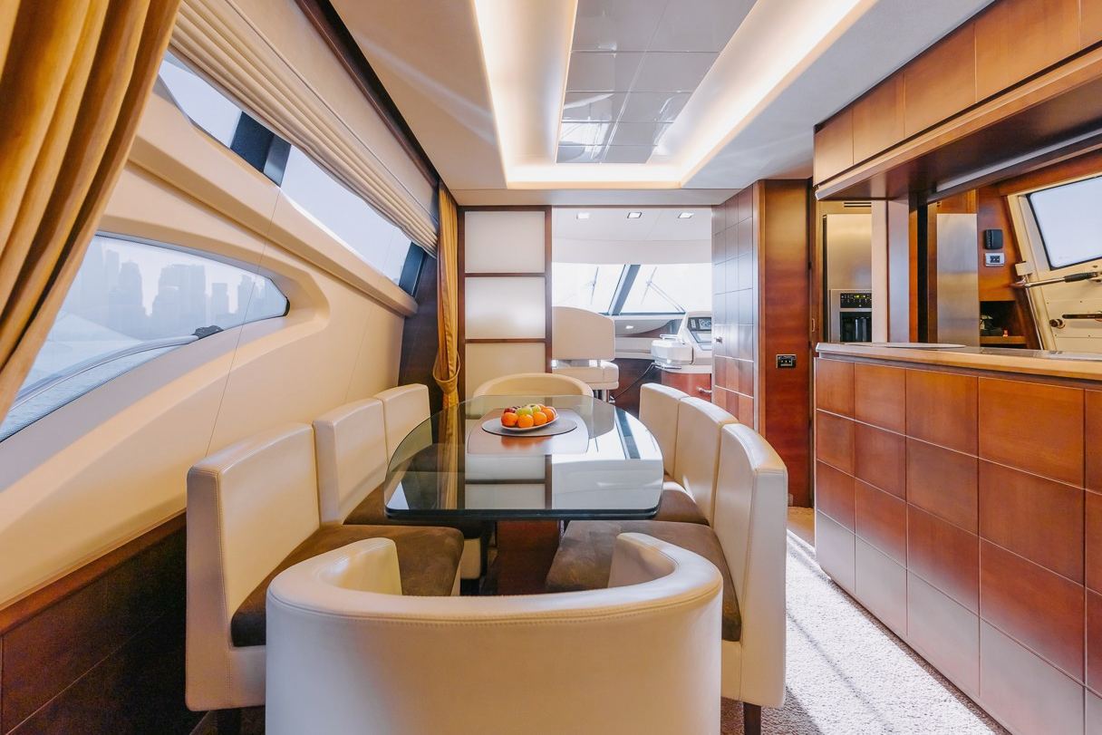 Azimut Viktoria: view 6