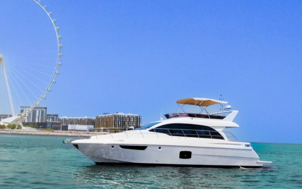Sky Walker Lee (52 ft)