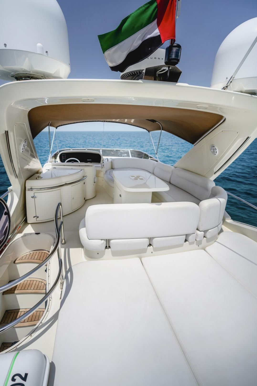 Azimut Lucky Star: view 2