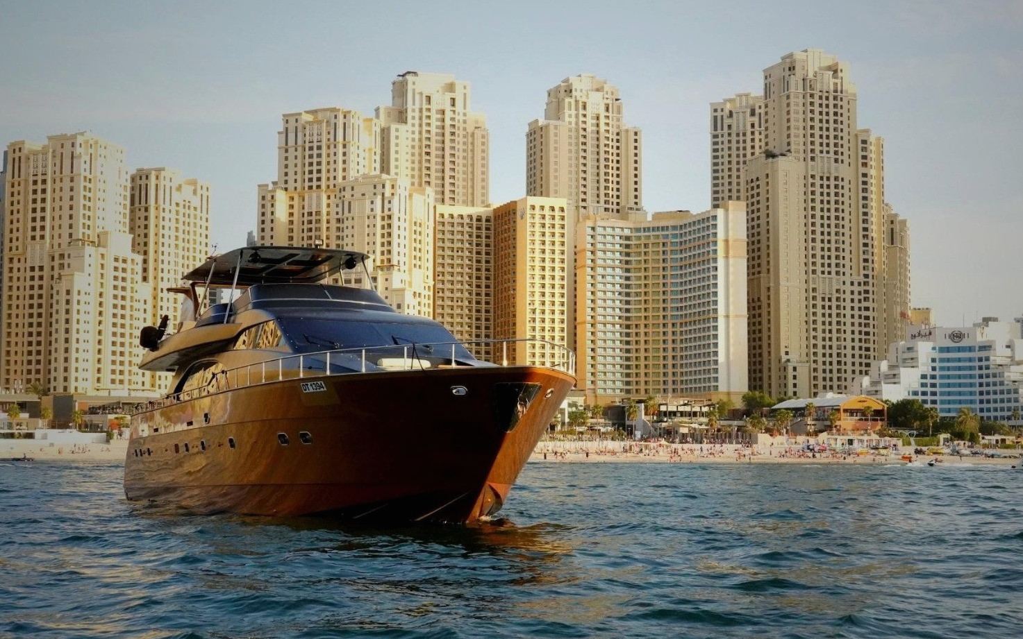 Azimut Anna (85 ft)