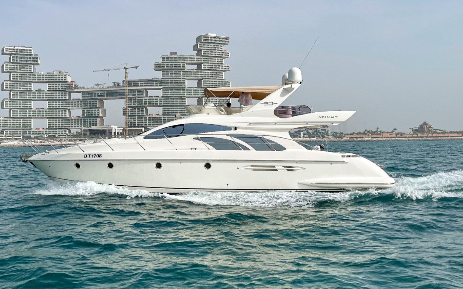 Azimut Grand Crew (50 ft)
