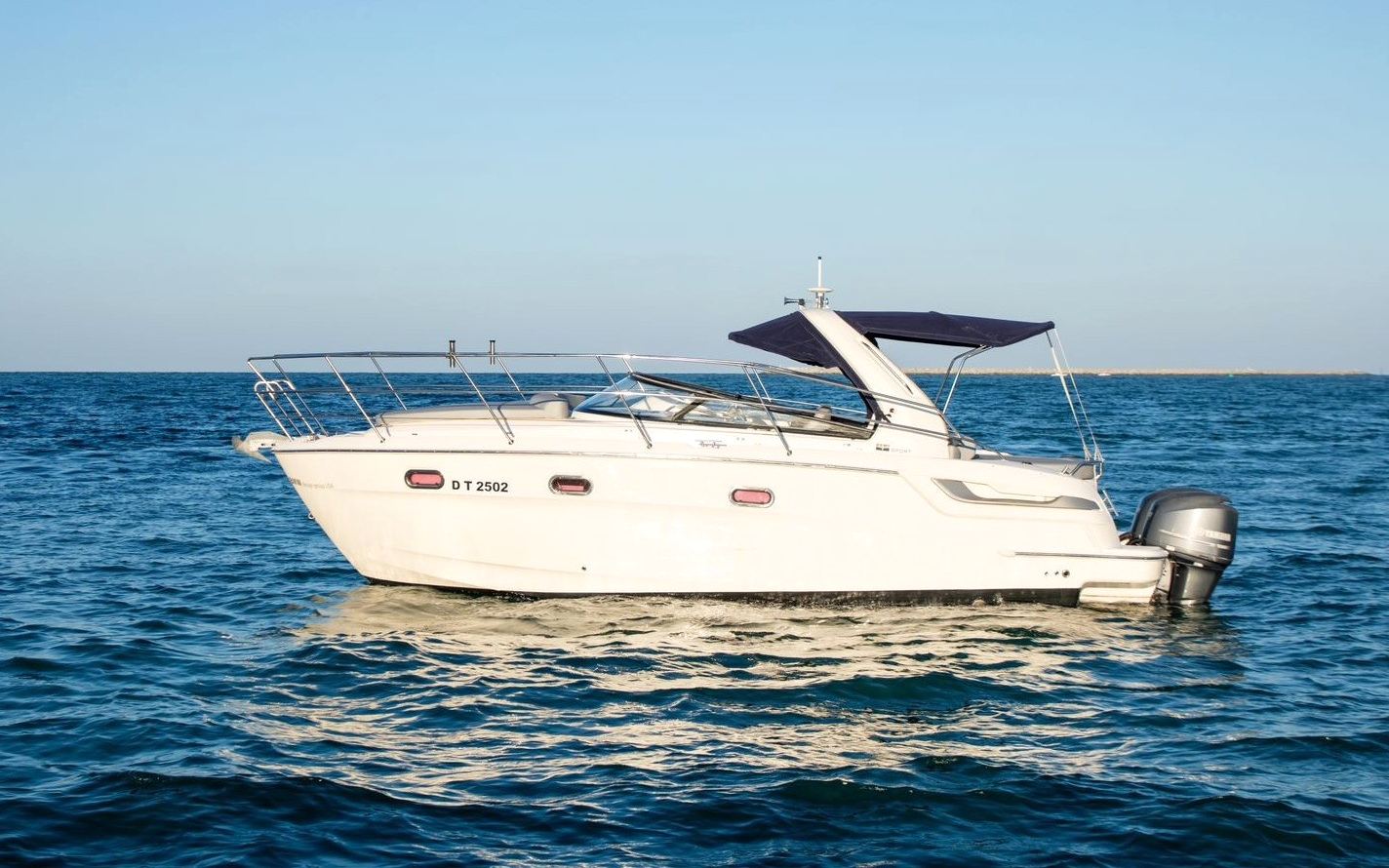 Nora (33 ft)