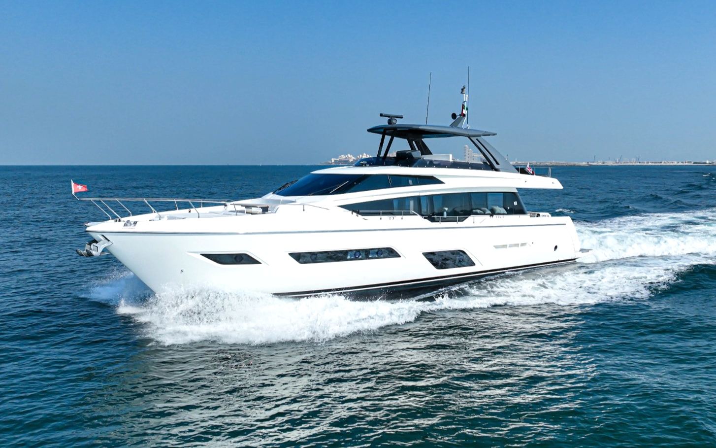 Ferretti 78 ft (78 ft)