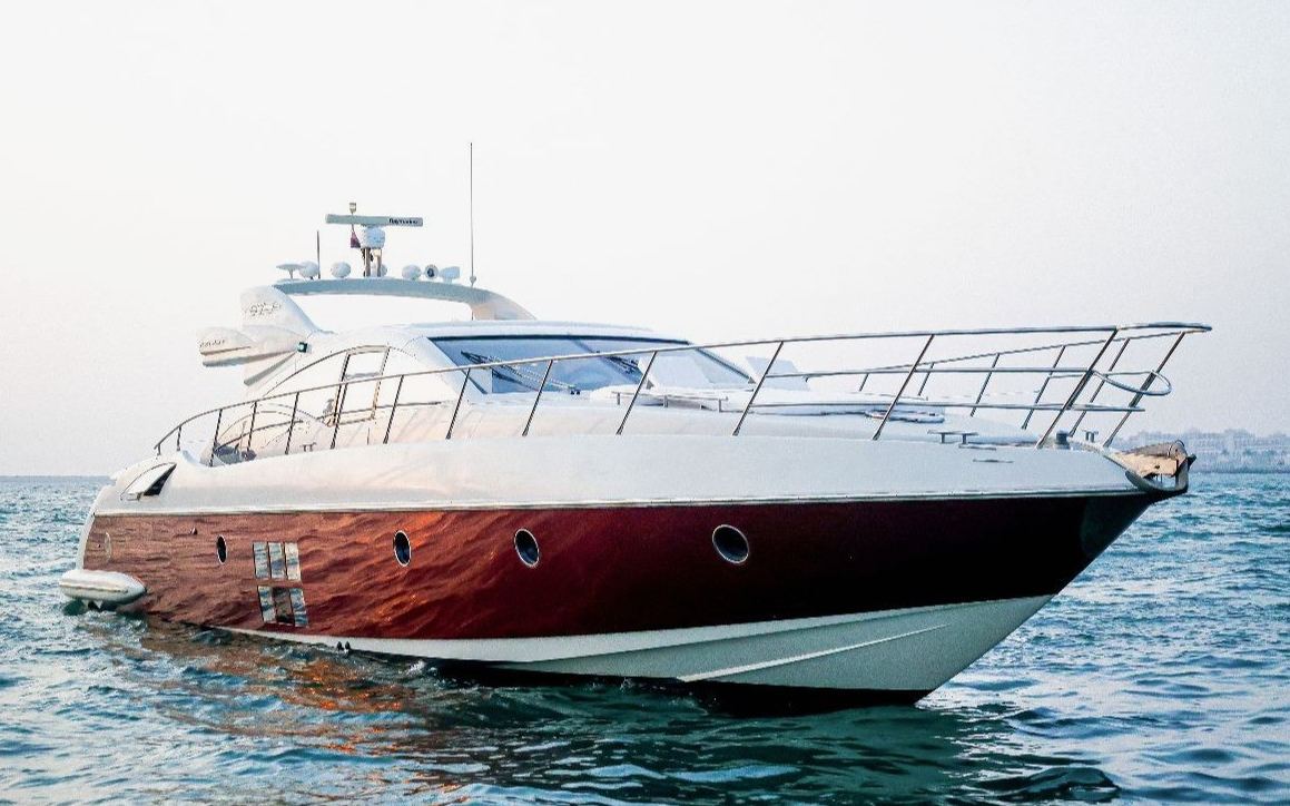 Azimut Sura (68 ft)