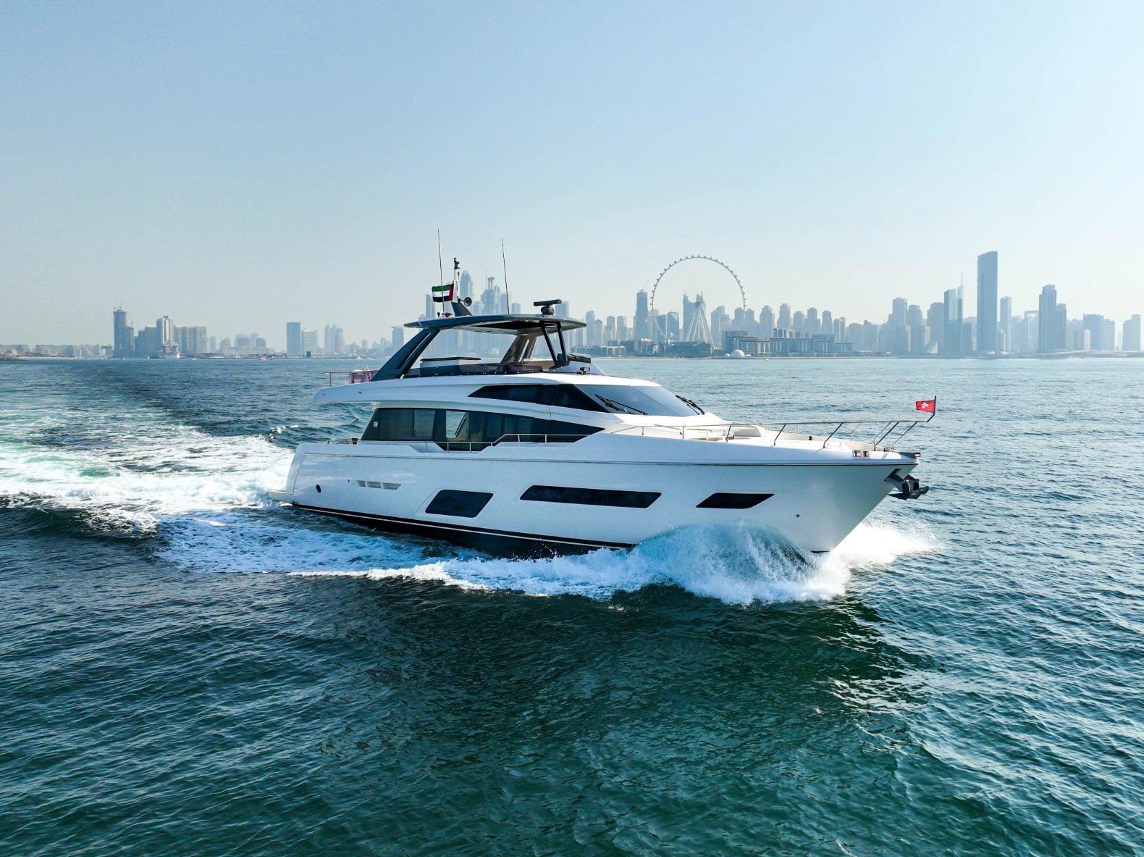 Ferretti 78 ft: view 16