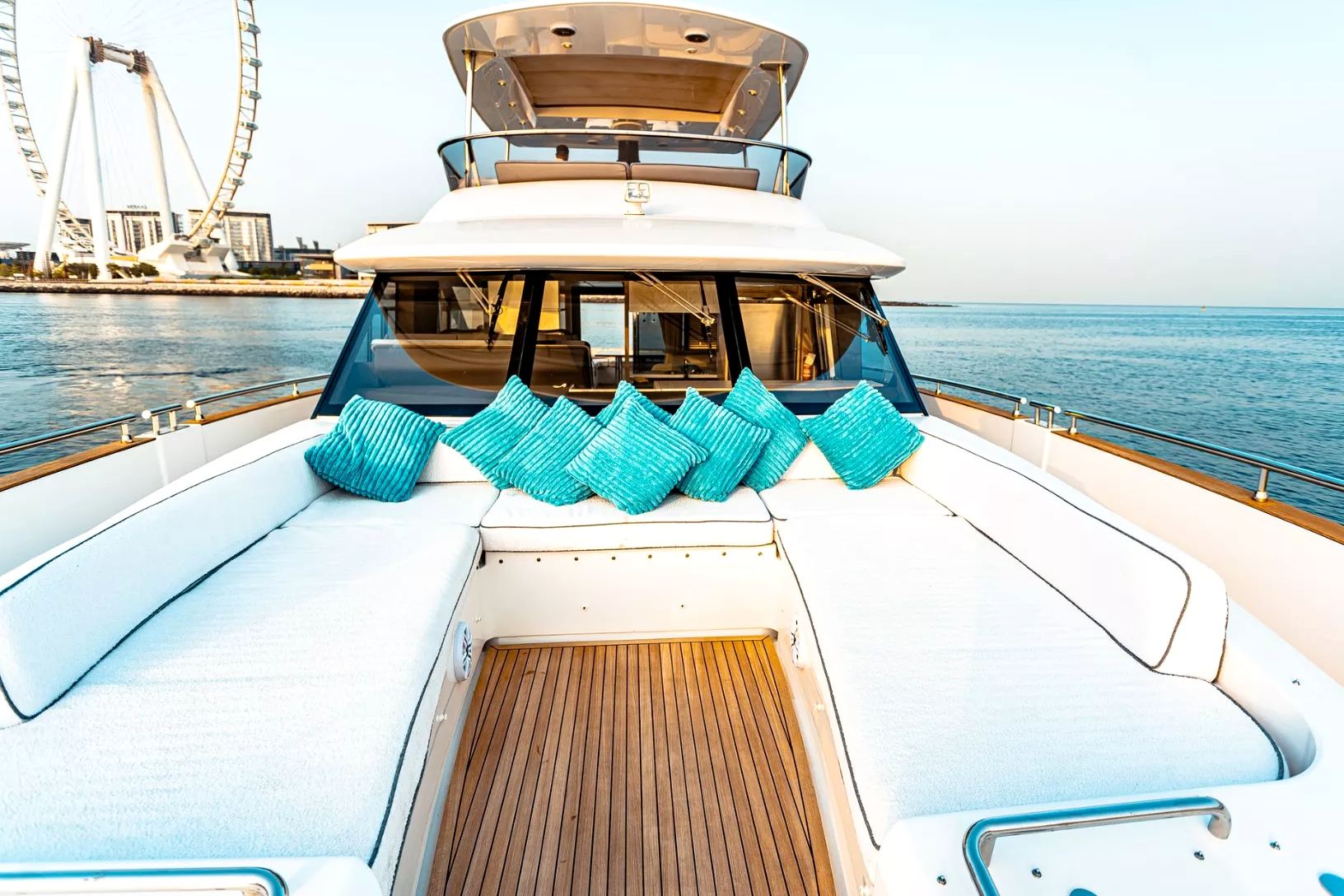 Azimut Magellano 66 ft: view 5