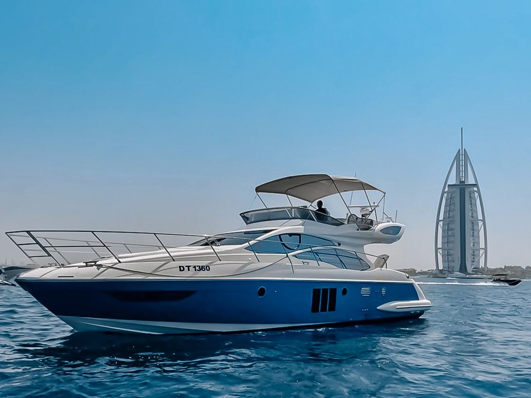 Azimut No Regrets: view 2