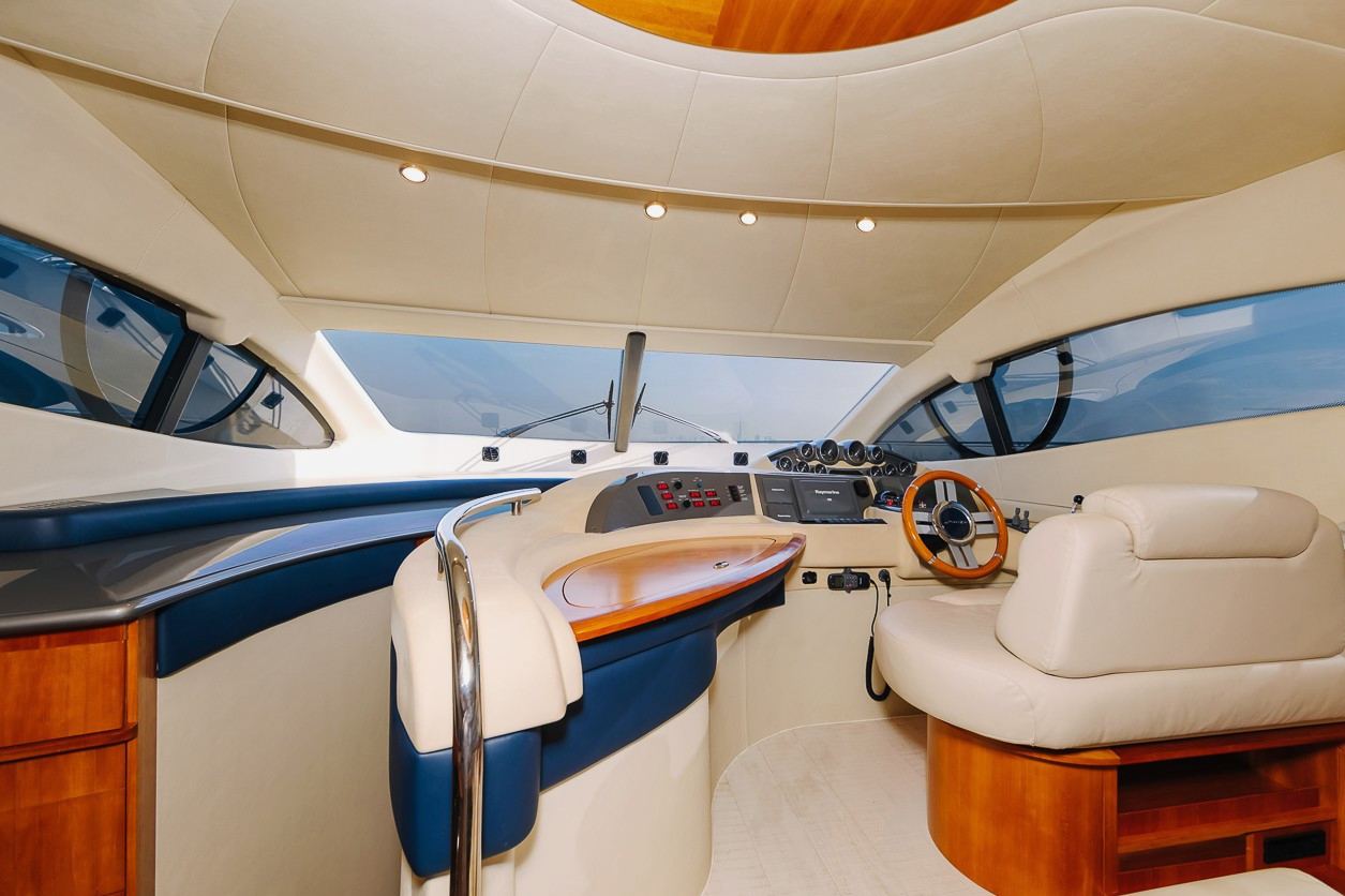 Azimut Candy: view 2