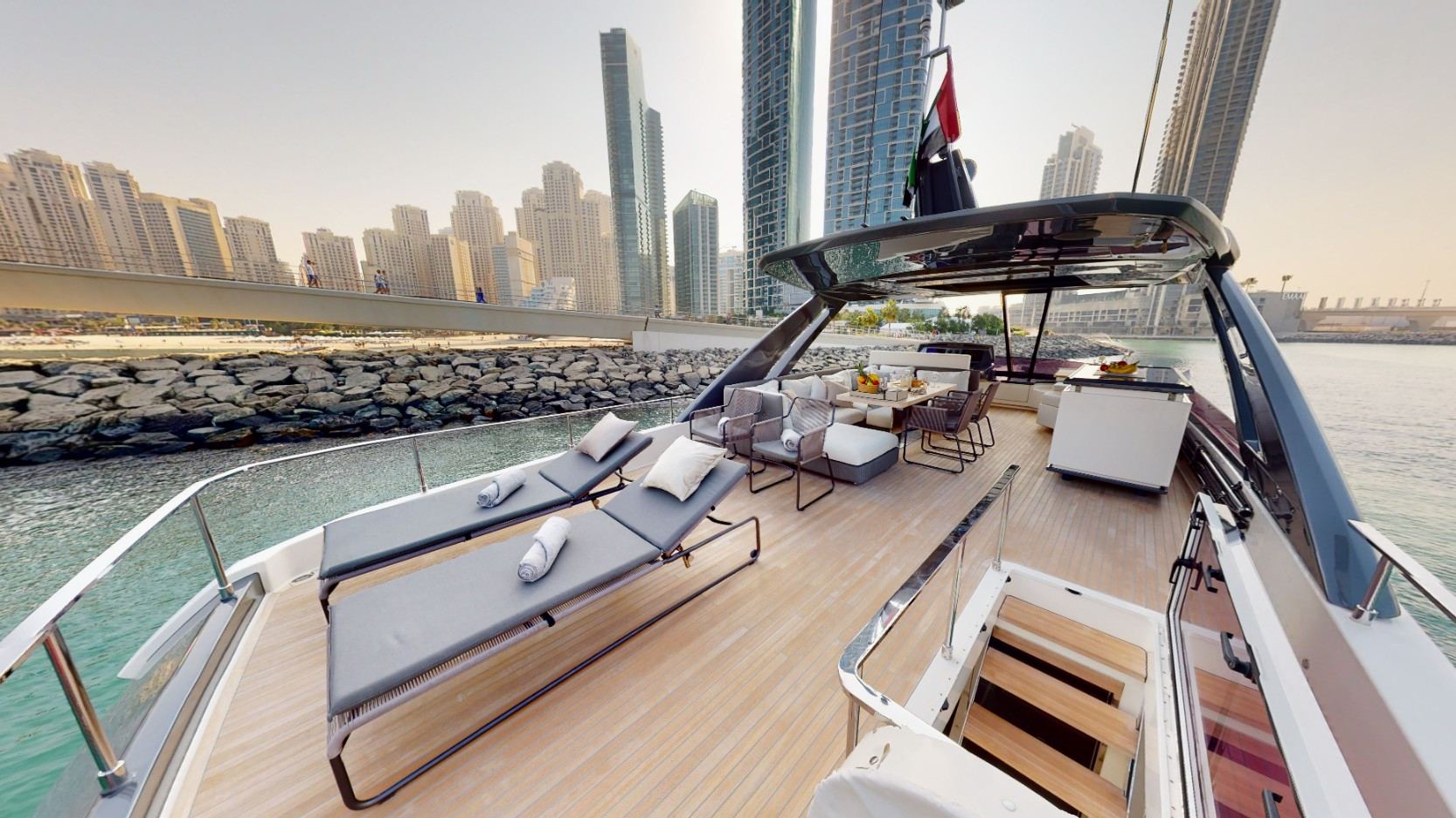 Ferretti 78 ft: view 4