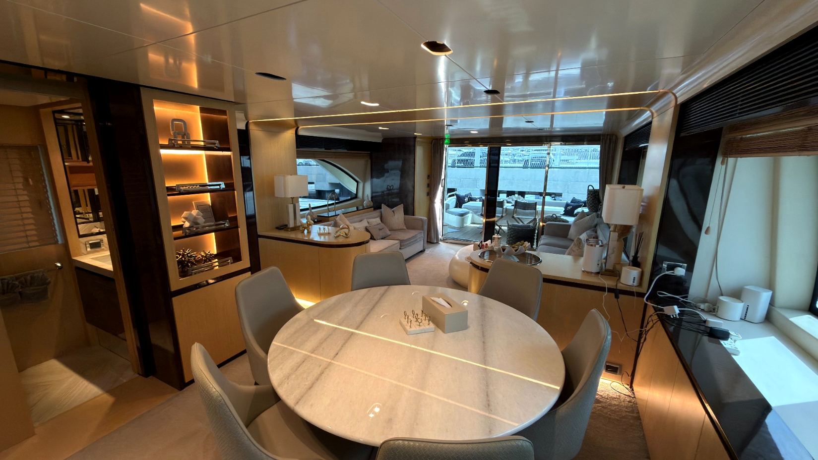 Azimut Satisfaction: view 4